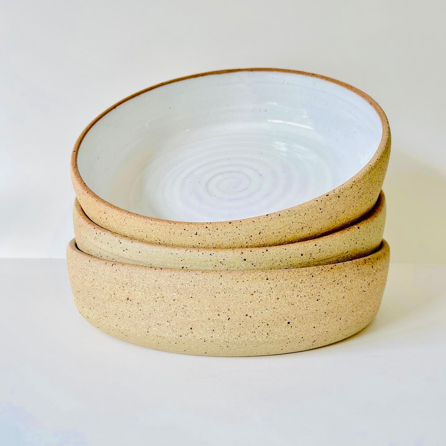White on Speckled Buff Serving Bowl